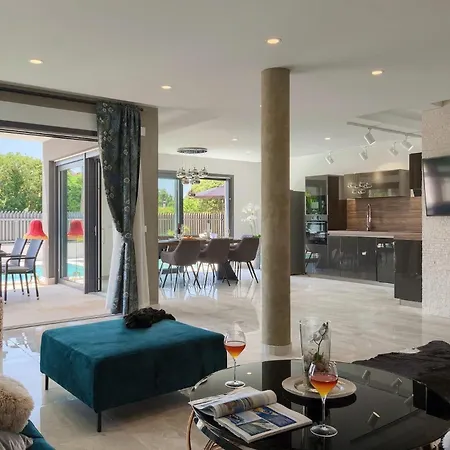 Holiday home Orion Rovinj